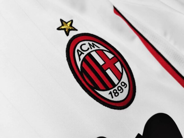 2006-07 AC Milan Away Retro Jersey - Image 3