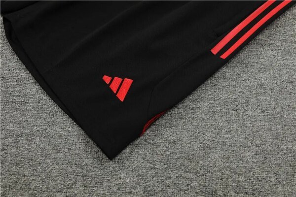 23-24 Manchester United Camouflage Training Short Sleeve Suit - Image 9