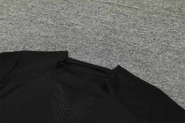 24-25 Real Madrid Player Version Training Suit - Image 2