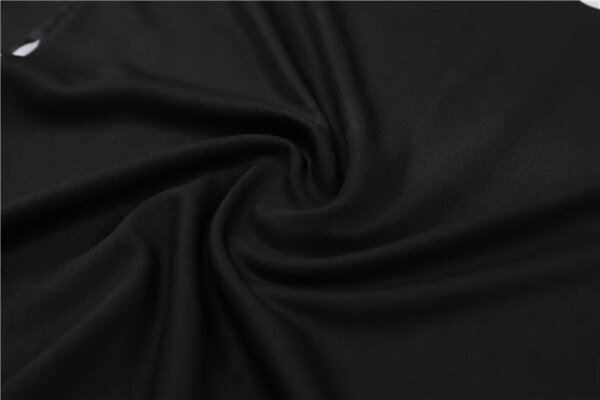 24-25 Manchester United Black Training Suit - Image 5