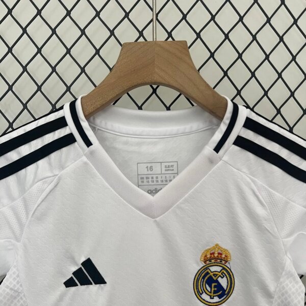 24-25 Real Madrid Home Kid Kit - Image 2