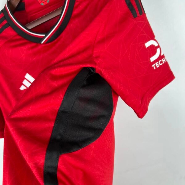 23-24 Manchester United Home Fans Jersey - Image 4
