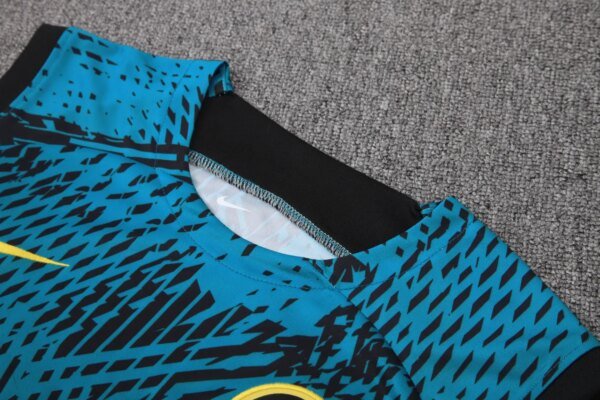23-24 Inter Milan Training Vest Suit - Image 7