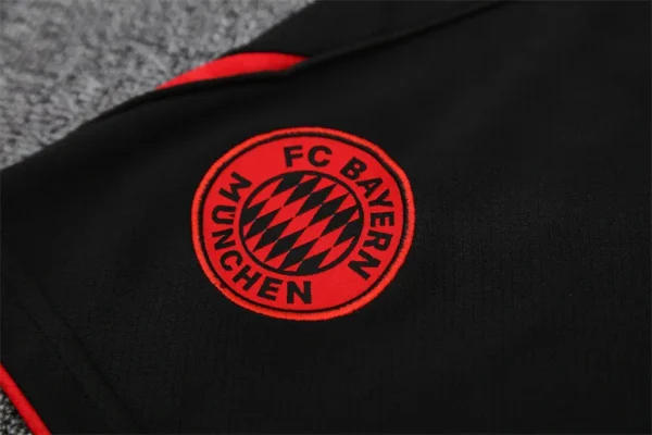 25-26 Bayern Munich Short Sleeve Training Suit - Image 18