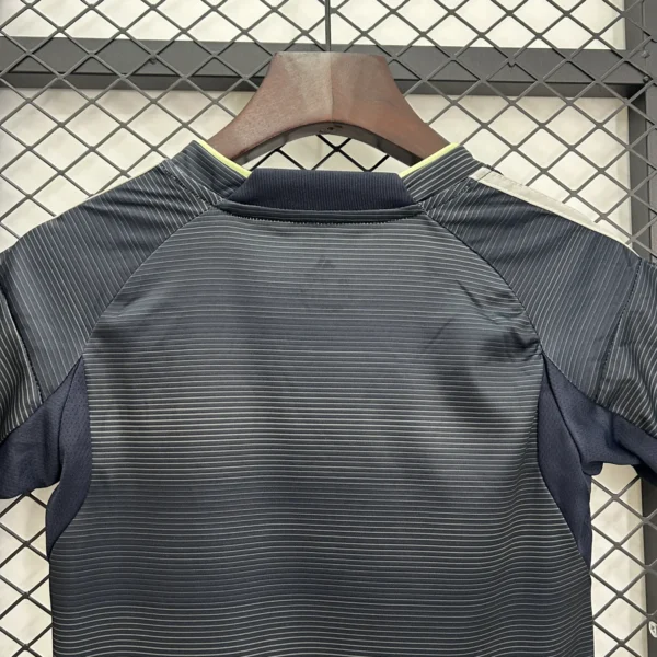 Real Madrid Away Kids Kit 25-26 - Image 3