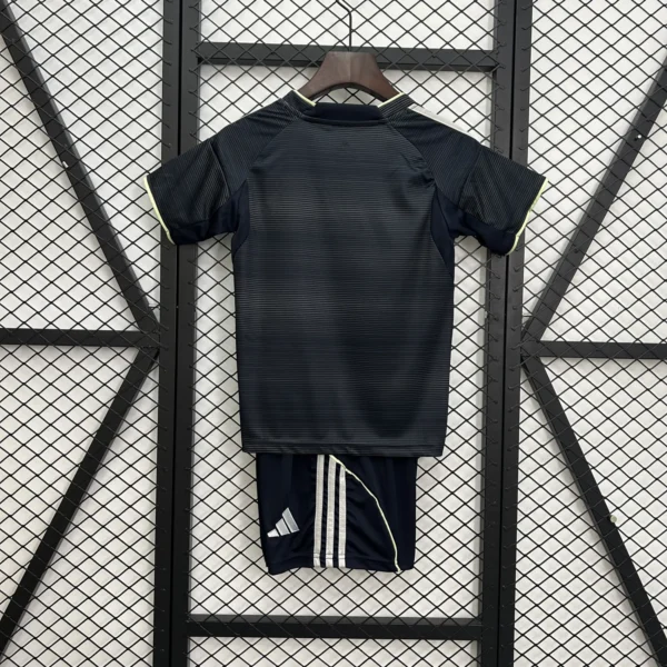 Real Madrid Away Kids Kit 25-26 - Image 4