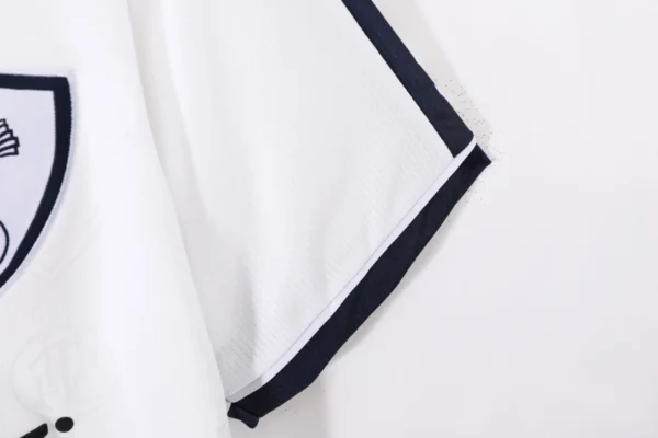 Tottenham Hotspur Home Kit Retro 95-97 - Image 6