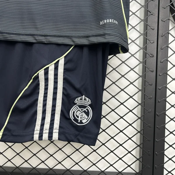 Real Madrid Away Kids Kit 25-26 - Image 5